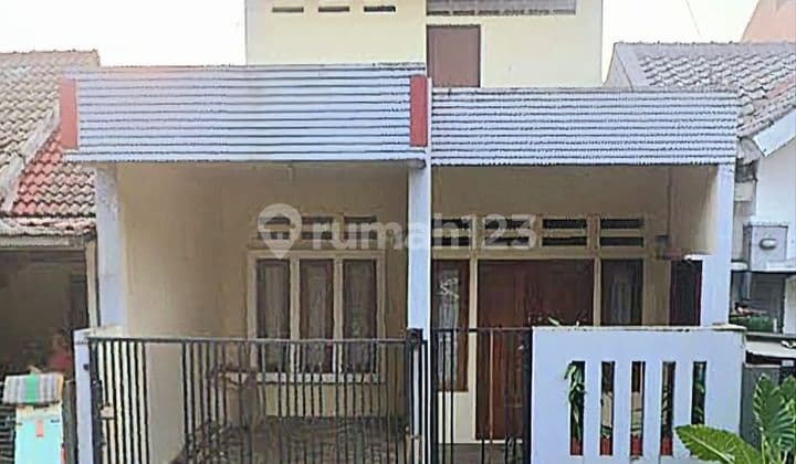 Rumah 2 lantai di Griya Pamulang Estate