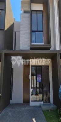 Rumah 2 Lantai Siap Huni di Citra Garden Serpong