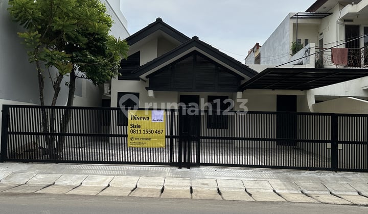 Rumah Tinggal di sewakan Jl Cipinang Indah Raya Jakarta Timur