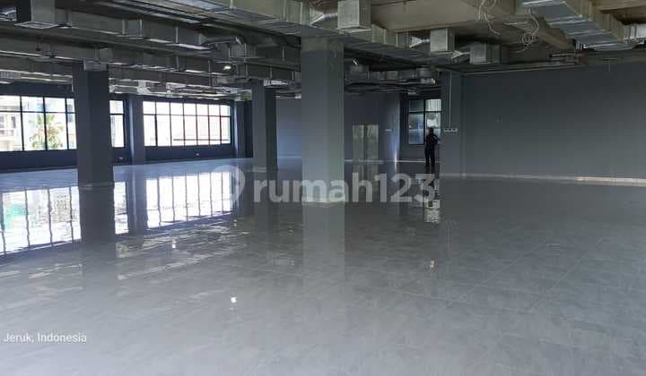J2119-#3%4 Office Space Per Floor 550 & 650 M2 Unpartitioned Ample Shared Parking On Panjang Street Near Sunrise Green Garden