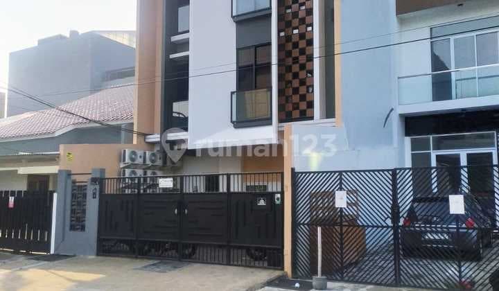 J2165-5-2%#5 4.5-Storey Boarding House 145/580 M2 3-Car Road Facing North Fully Occupied in Tanjung Duren