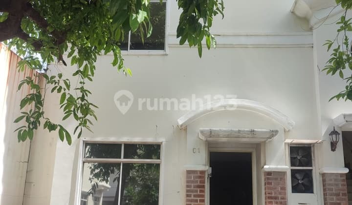 S2240-%2=&F Rumah 3 Lantai 120/300 M2 Cluster Security 24 Jam di Meruya Ilir