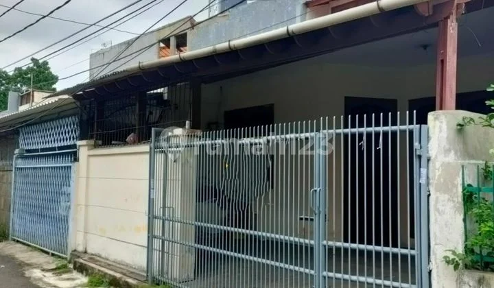 J1677-Cbl5 House 7x15 M2 1 Floor Needs Renovation 2 Car Road North Facing Duri Kepa J1677-Cbl5 House 7x15 M2 1 Floor Needs Renovation 2 Car Road North Facing Duri Kepa