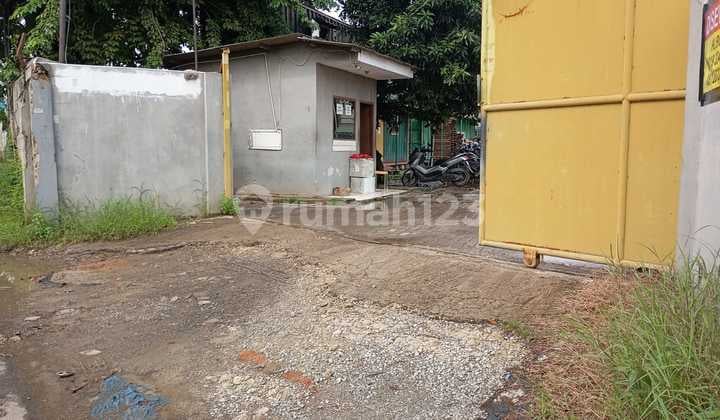 S2188-503€ Single-Story Warehouse, Land/Building Area 2200xxxx M², Container-Accessible Road in Jurumudi, Tangerang