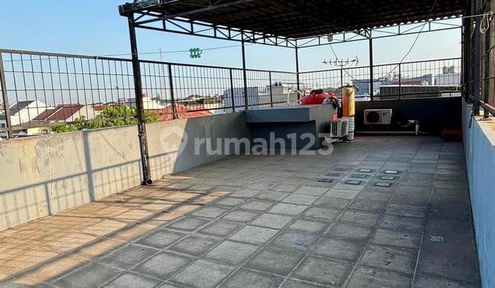 J2329-Runsh 3.5 Floors 74/142 M2 2 Car Access Opposite Strait Kav Polri Jelamba