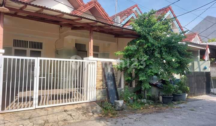 Dijual Murah Rumah di Taman Harapan Baru Bekasi, Dekat Plaza THB
