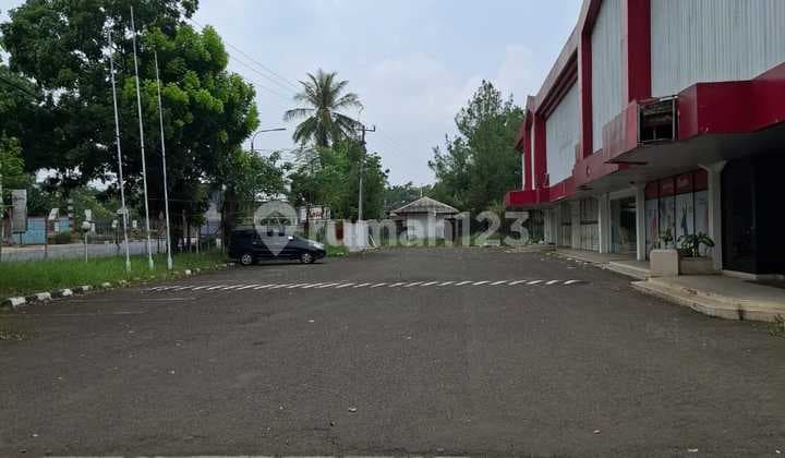 Gudang Luas Strategis di Jalan Raya Cibening Purwakarta