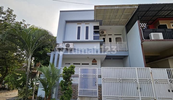 Dijual Murah! Rumah Hoek Harapan Indah 2 Lantai
