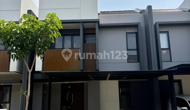 For Rent: Cluster Regia Summarecon Crown Gading House, Bekasi