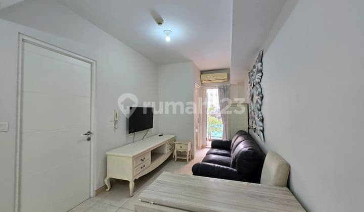 Dijual Murah Springlake Summarecon Bekasi 2Br Full Furnish