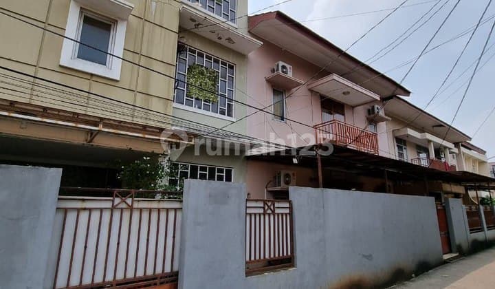 Rumah Kost 35 Kamar Full Terisis di Jati Padang, Dekat Tb Simatupang, Pasar Minggu, Jakarta Selatan