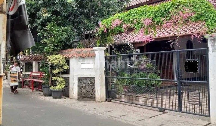Rumah 2 Lantai Bagus di Jalan Bangka, Mampang Prapatan, Jakarta Selatan