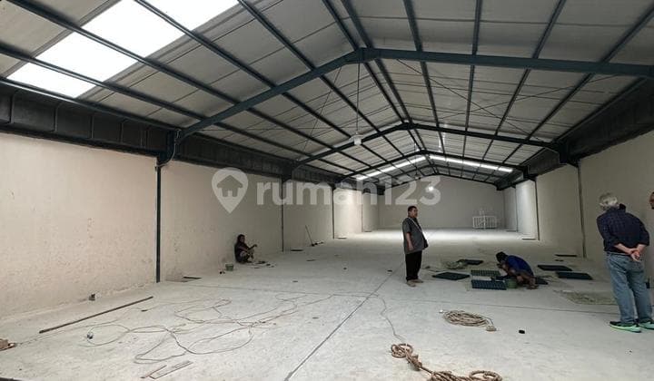 Gudang Baru di Daan Mogot 3 Lantai