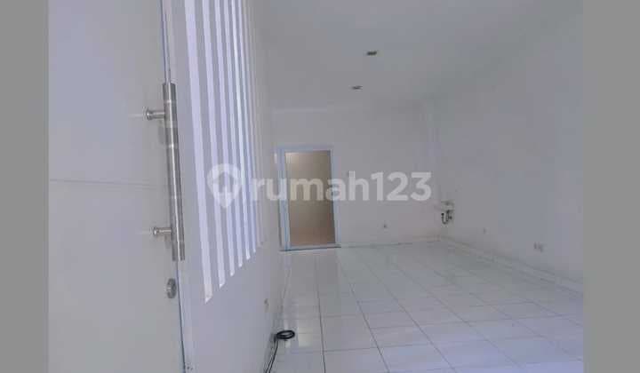 Rumah Pojok Bagus SHM di Kota Wisata Kab Bogor Rf