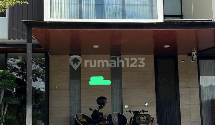 Jual Rumah Minimalis 3 Lantai Siap Huni Di Northwest Central, Citraland Utara, Surabaya Barat