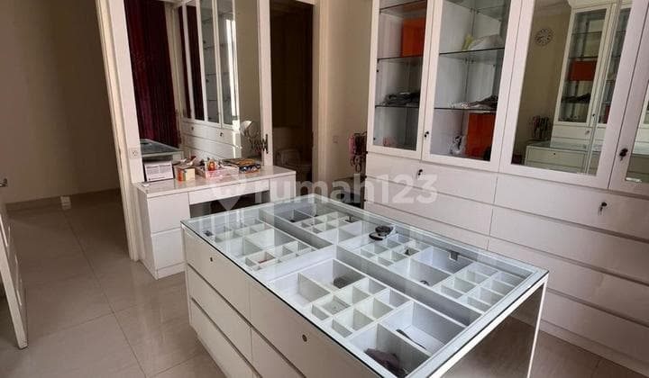 For Sale, Well-Maintained Minimalist House in Lariz Wood, Pakuwon Indah