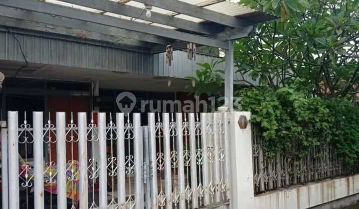 Dijual Rumah Darmo Permai Utara