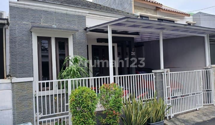 Rumah Siap Huni Tanah Luas Harga Murah Dekat Pintu Tol di Jatiwaringin