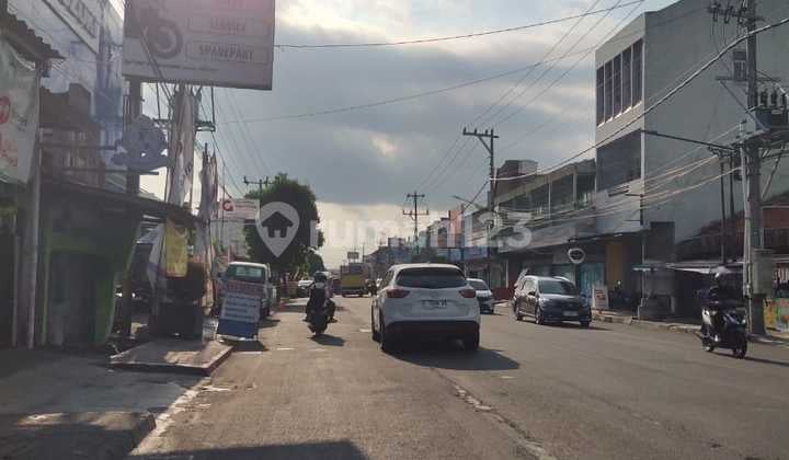 Land for Rent on the Main Roadside in Wirobrajan Area Near Malioboro