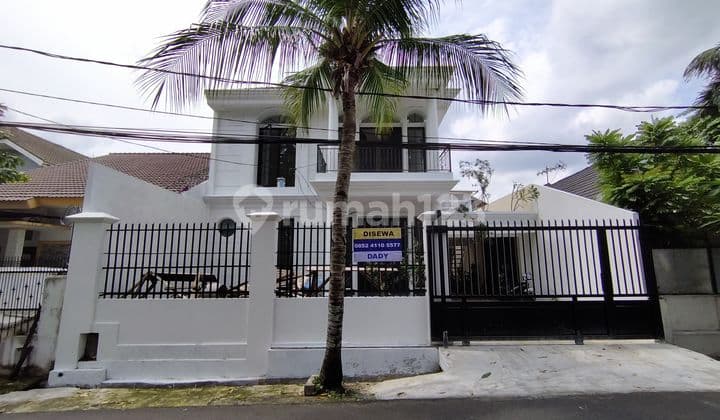 For Rent House in Setiabudi Area Suitable for Office or Residence