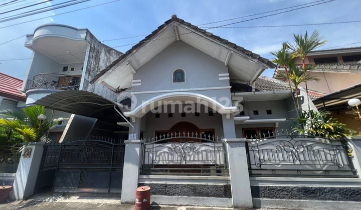 Disewakan Rumah Furnish Dalam Perumahan Lokasi Dekat Moehi Dan UGM