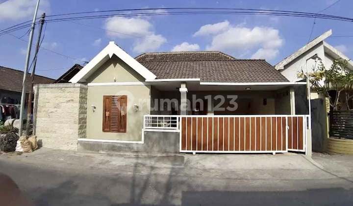 Disewakan Rumah Furnish Area Sewon Lokasi Dekat dengan Isi dan Keraton