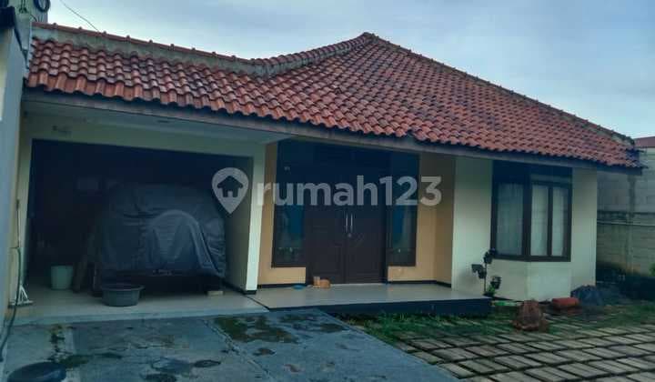 Dijual Cepat dan Murah Tanah bonus rumah, luas tanah 380M, bangunan 120M, surat masih AJB, bisa ditingkatkan menjadi SHM, jalan lebar, bisa dijadikan tempat usaha, bebas banjir, harga 2,3 Miliyar Nego