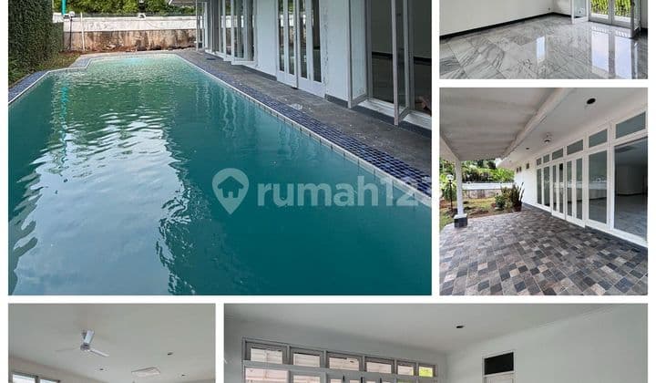 Big Garden, Jogging Track, Kids Playground, Football, Gym, Sauna, Community Pool Townhouse One Gate System, Private Villa, 24Hrs Security, LB: 427 LT: 570 (2Fl), PLN 16000 / Study Room, Semi Furnished / Garden, Private Swimming Pool Rent: Rp. 400 Jt/Year