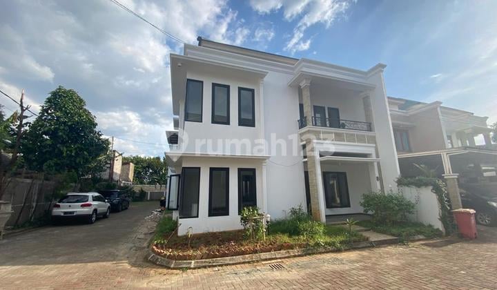Disewa Rumah Full Furnished Jagakarsa dalam Komplek, luas tanah 200M, bangunan 2 lantai, 4 kamar tidur, harga 200 JT Nego Pertahun Ida