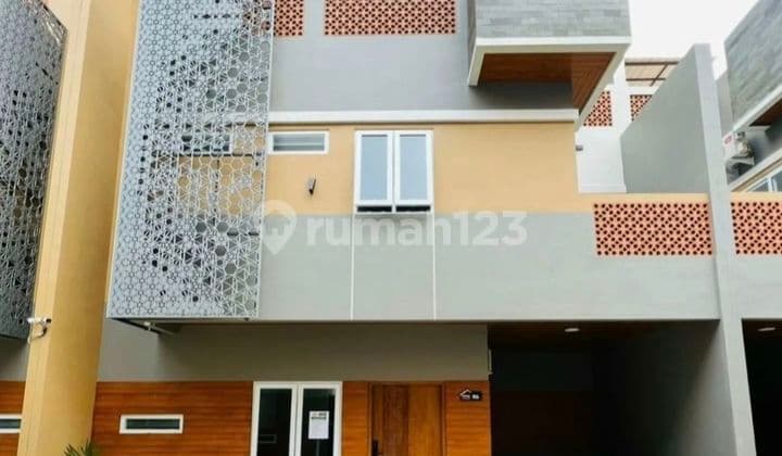 Rumah murah di jagakarsa Jakarta Selatan dekat Toll