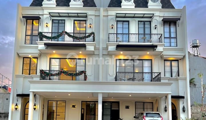 Rumah Rooftop Cluster Pinggir Jalan di Jagakarsa Jakarta Selatan