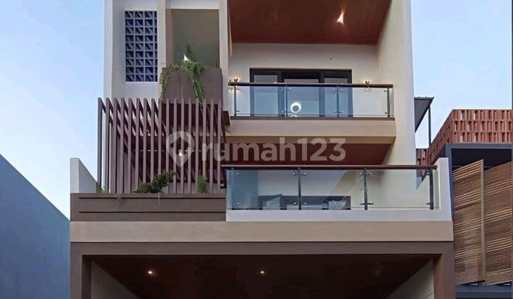 Cheap House for Sale Near Ragunan and Cilandak, South Jakarta