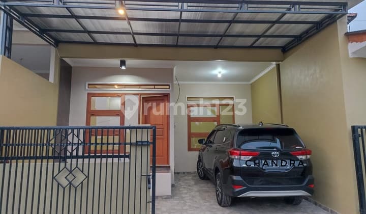 Rumah Di Cihanjuang Dkt Pemkot Cimahi Sariwangi Pasteur Shm Bagus Strategis Nyaman Aman Adem Sejuk