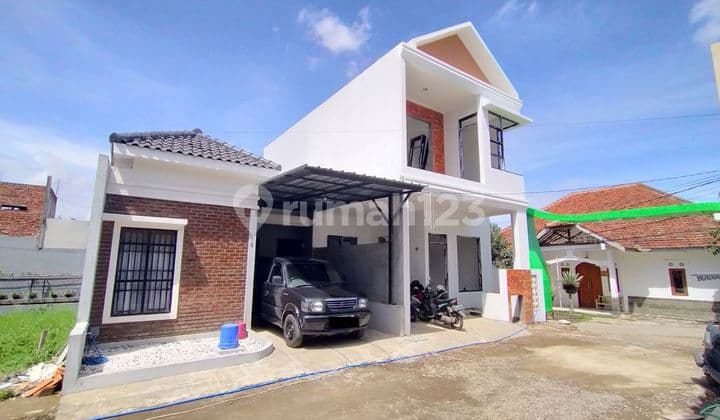 Rumah Di Cihanjuang Dkt Pemkot Cimahi Sariwangi Pasteur Upi Polban