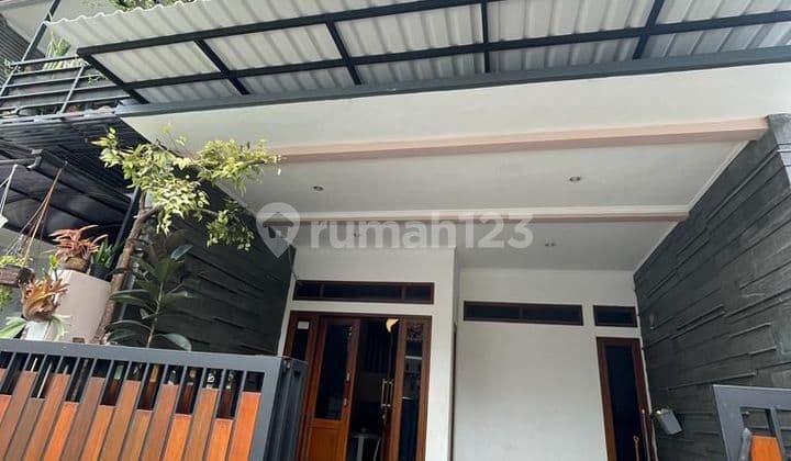 Rumah Siap Huni 3 Lantai Di Sariwangi Cihanjuang Dkt Pemkot Cimahi Pasteur Polban Upi