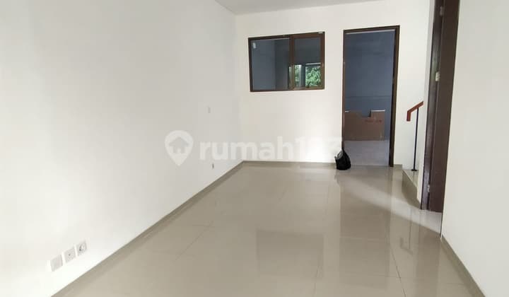 Cheap House for Sale in Graha Raya Bintaro