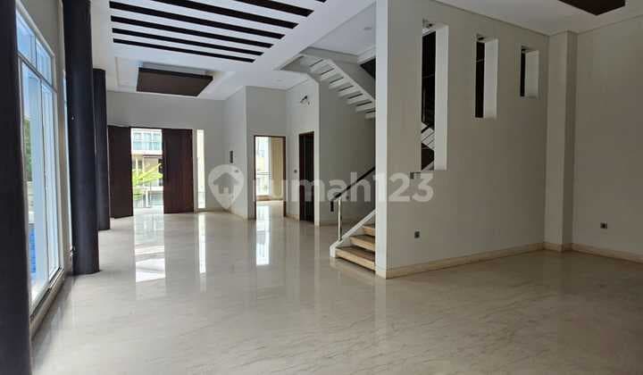For Sale Brand New Pik House Full Marble With Pool Size 358m² in North Jakarta