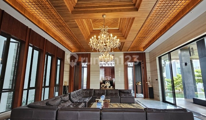 Dijual Rumah Pantai Mutiara Furnished Mewah View Laut With Pool Uk609m² At Jakut