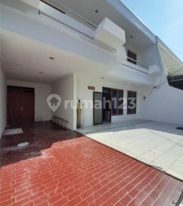 Disewa Rumah Muara Karang Blok* uk200m2 Rapiat Jakarta Utara