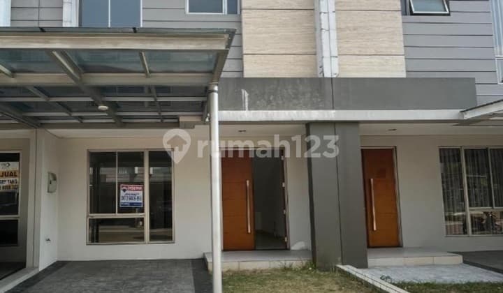 DISEWAKAN RUMAH PIK GOLFISLAND UK 6X12,5m² semi furnished at JAKARTA UTARA