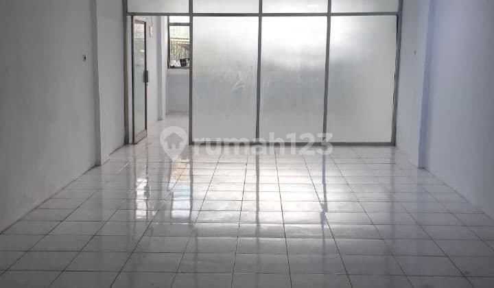 Disewakan Ruko Gandeng bisa Satuan5x20 4 Lantai Bandengan Jakarta Utara