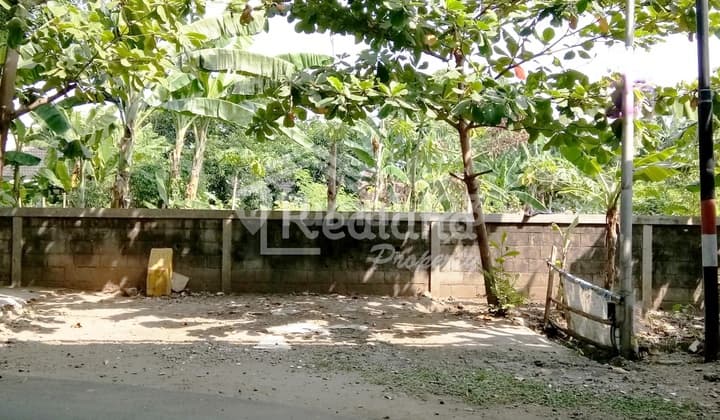 Tanah di Daerah Cakrawala Semarang Barat Tt 1983