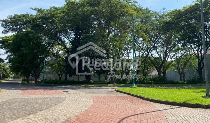 Tanah Strategis di Graha Padma , Semarang Lz Tt 4315