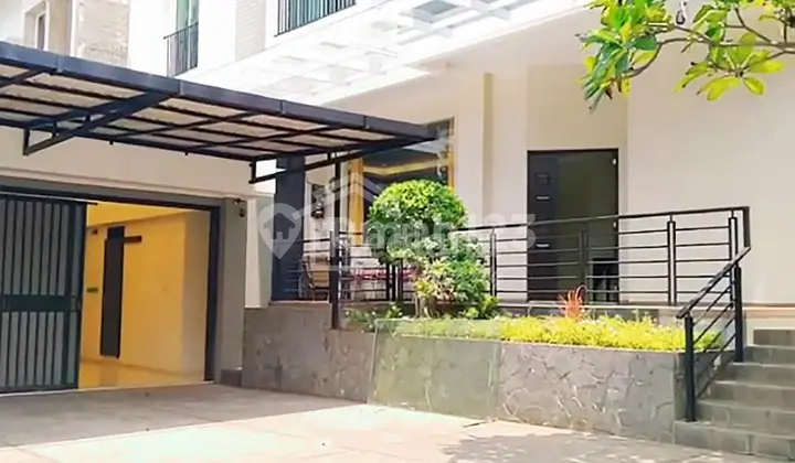 Rumah di Griya Mas Papandayan Gajahmungkur , Semarang Tt 5942