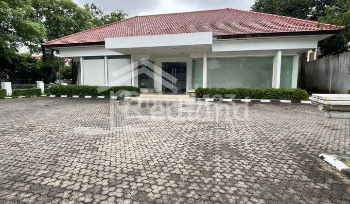 Ruang Usaha di Jl A Yani , Semarang ( Vn Tt 8470 )