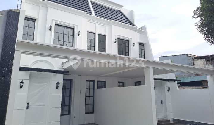 Rumah Brand New 2 Lantai di Cempaka Putih