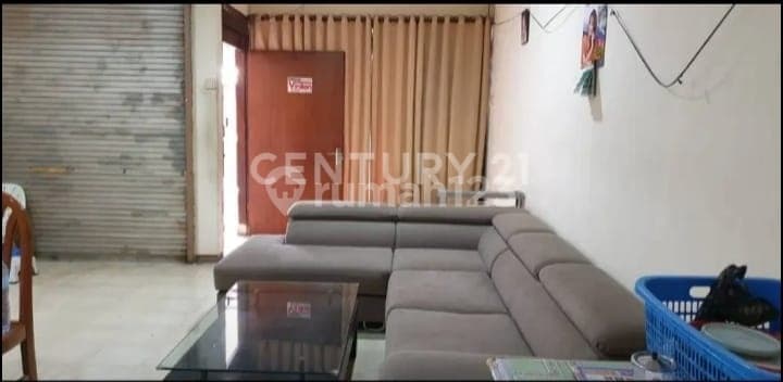 Rumah Lama Strategis Di Kramat Senen Jakarta Pusat