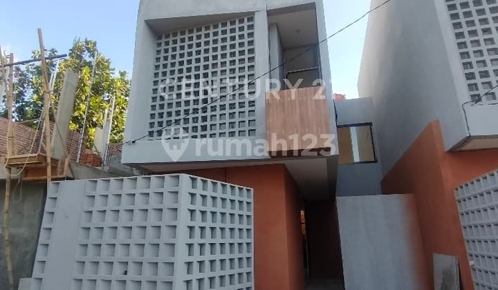 Rumah Baru Modern Di Cluster Billymoon Pondok Kelapa