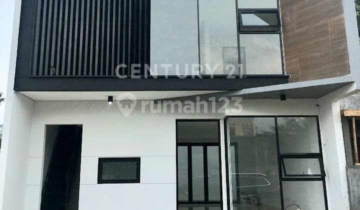 RUMAH DENGAN PRIVATE POOL CLUSTER MODERN EXCLUSIVE DI CIPUTAT