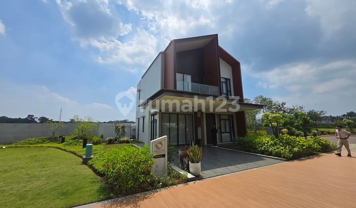DIJUAL RUMAH 2 LANTAI DI SENTUL CITY BOGOR JAWA BARAT MEWAH DEKAT TOL CIJAGO & AEON MALL VIEW GUNUNG SEJUK